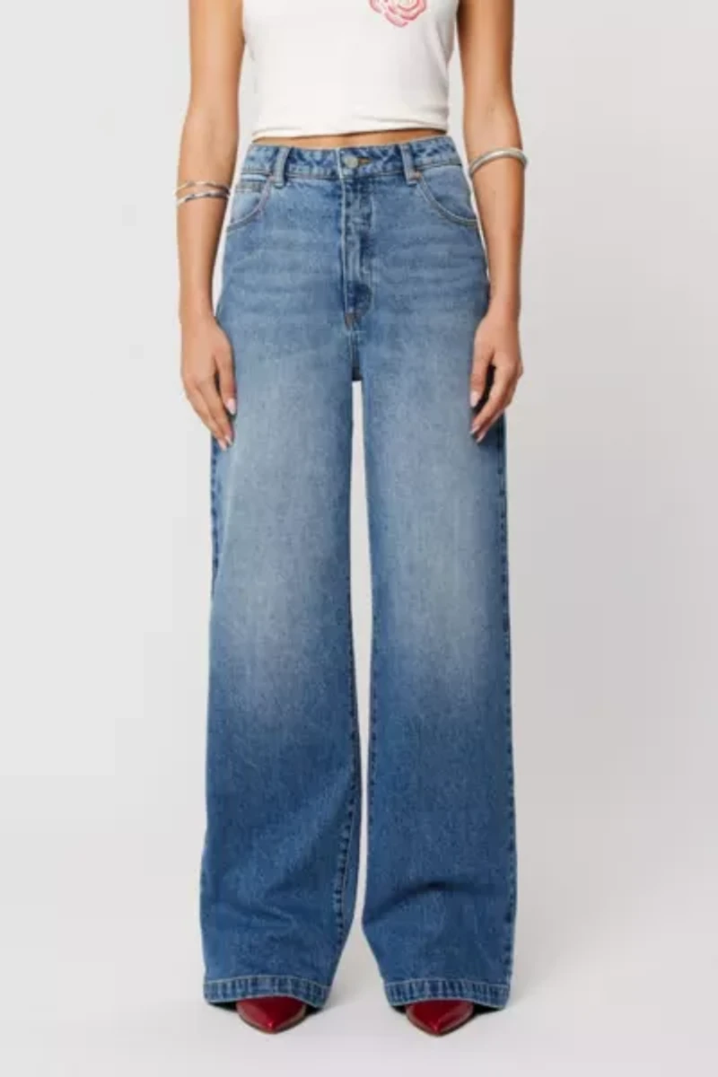 Abrand 94 High & Wide Jean