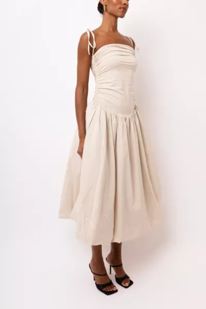 Amy Lynn Puffball Midi Dress
