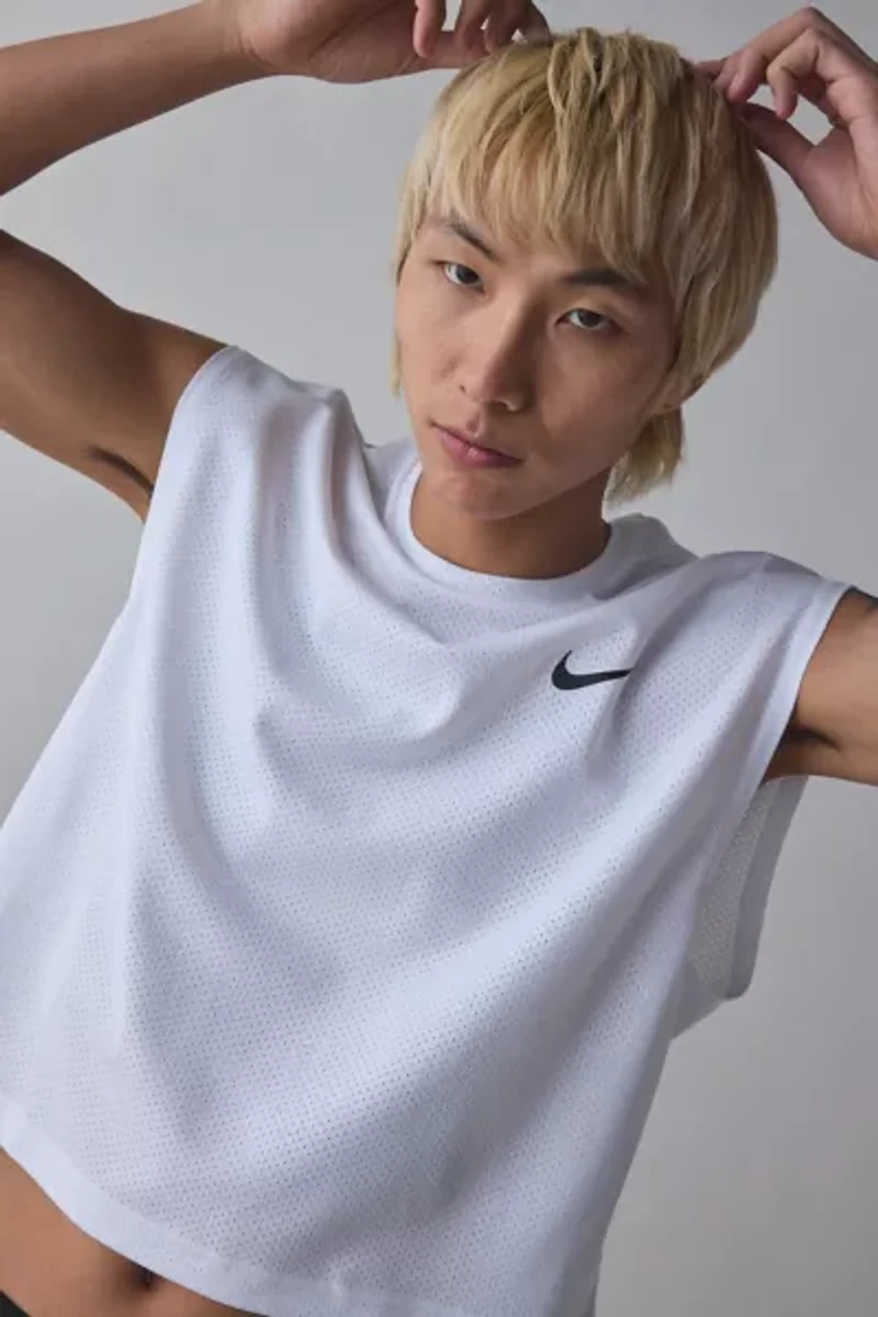 Nike UO Exclusive Crop Swim Shirt