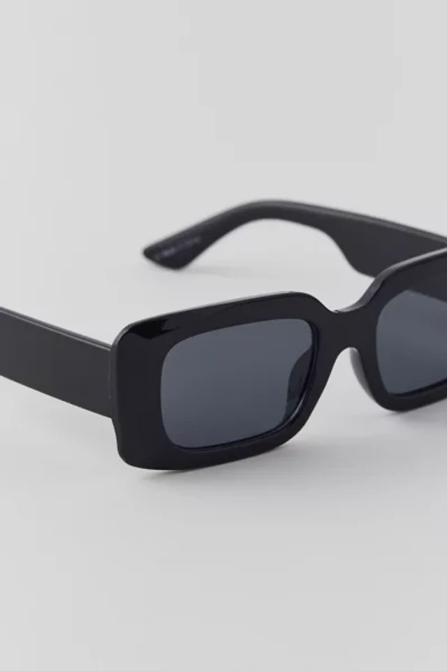 Urban Outfitters Mae chunky rectangle Sunglasses Mae Chunky Rectangle Sunglasses | Urban Outfitters Canada main image 3