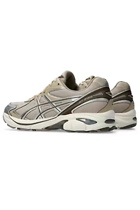 ASICS GT-2160 Sportstyle Sneakers