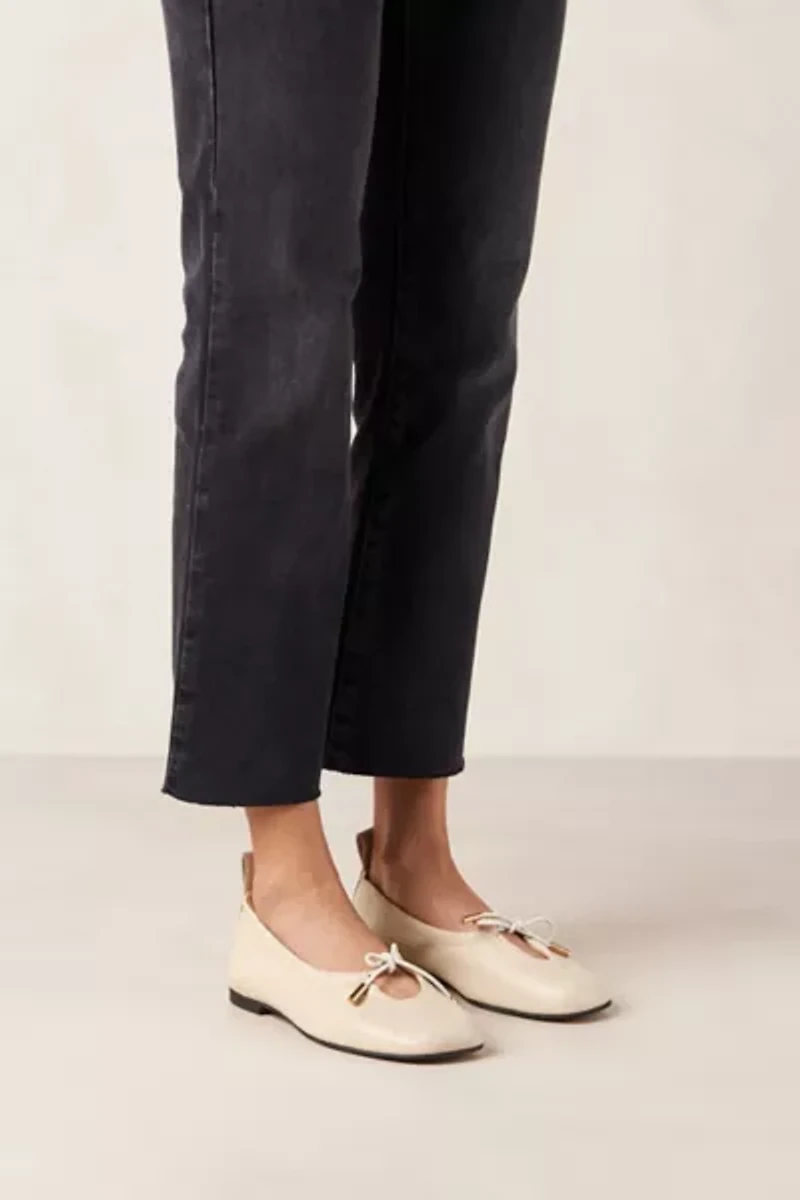 ALOHAS Rosalind Leather Ballet Flats