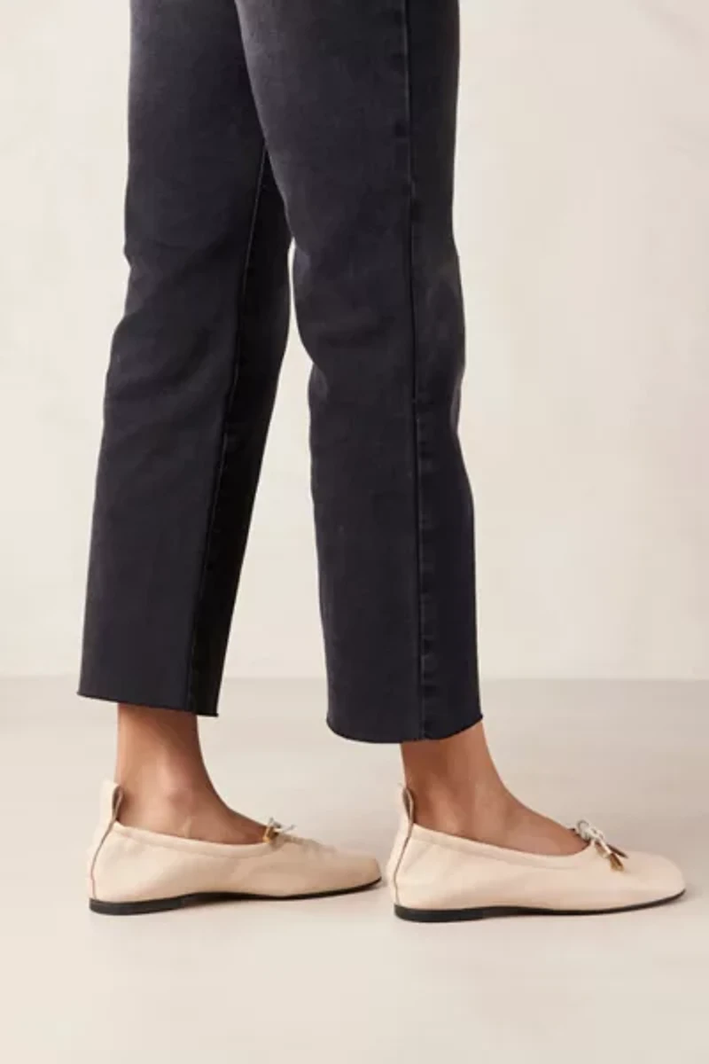 ALOHAS Rosalind Leather Ballet Flats