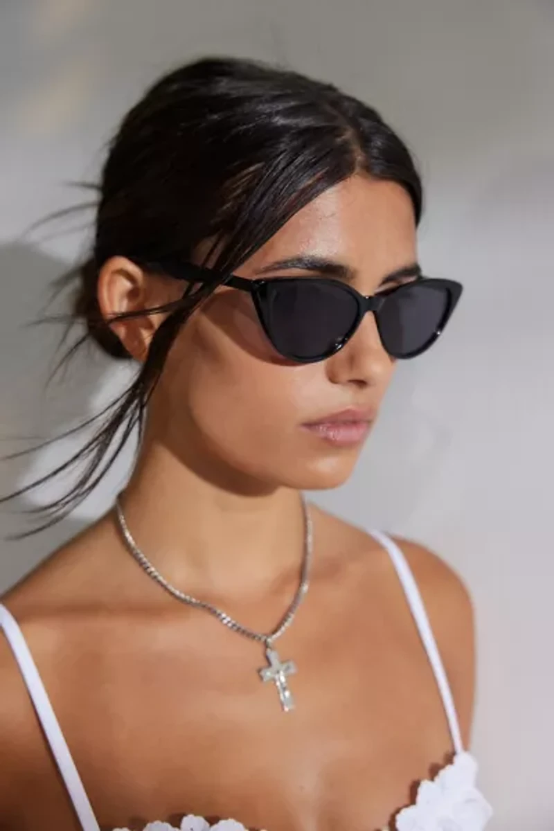 UO Essential Cat-Eye Sunglasses