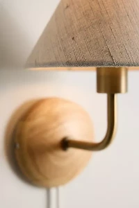 Maverick Sconce