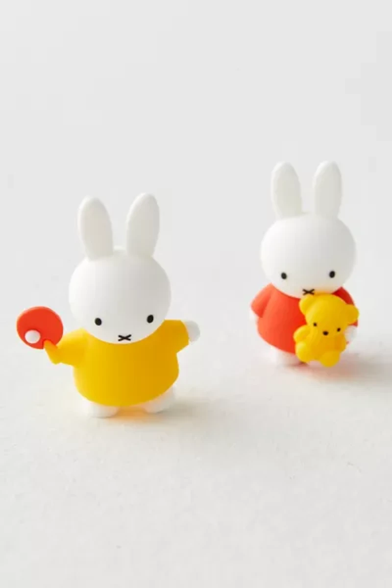 Smoko Miffy Blind Box Figure