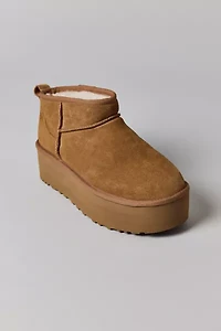 UGG Women's Classic Ultra Mini Platform Boot