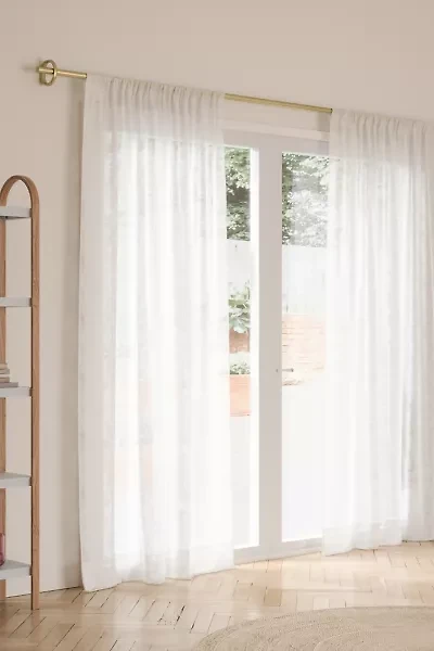 Ringlet Curtain Rod