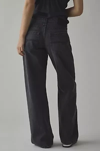 BDG Kayla Low-Rise Jean