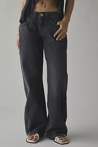 BDG Kayla Low-Rise Jean