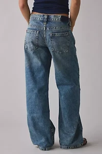 BDG Kayla Low-Rise Straight Leg Jean