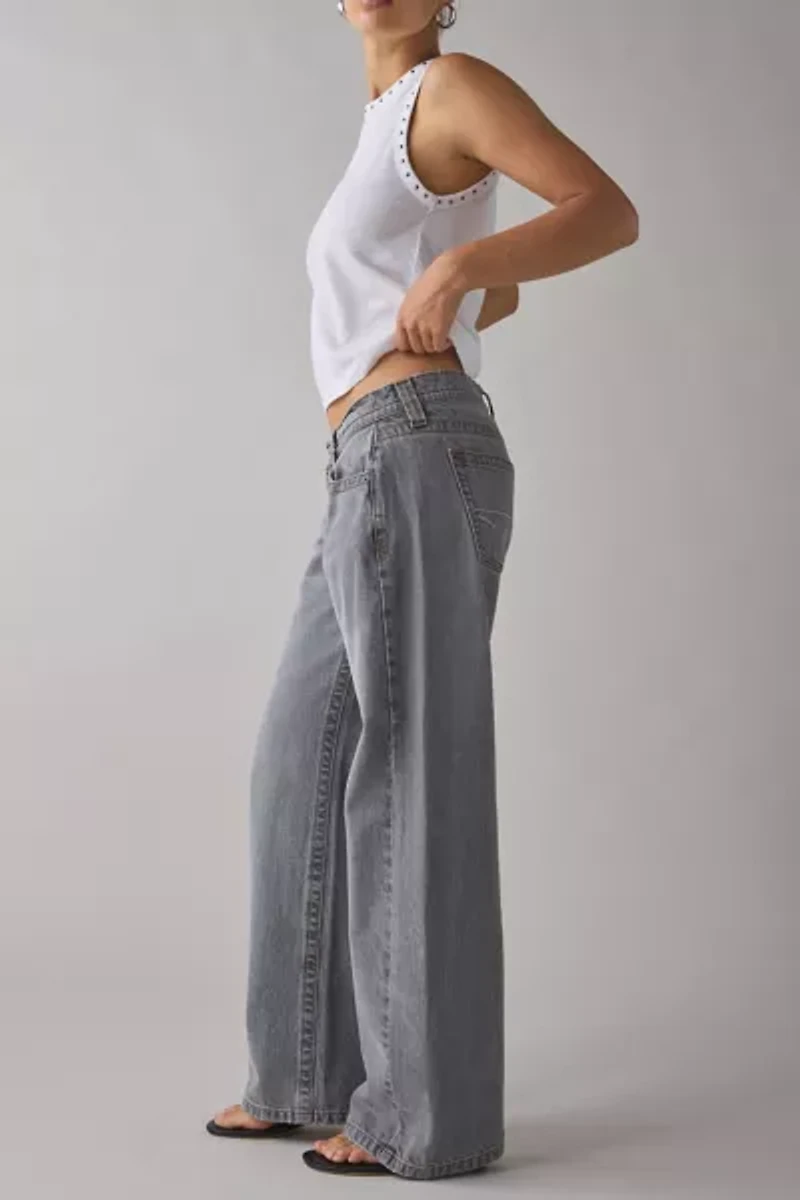 BDG Kayla Low-Rise Jean