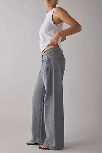 BDG Kayla Low-Rise Jean