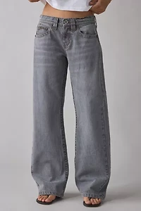 BDG Kayla Low-Rise Jean