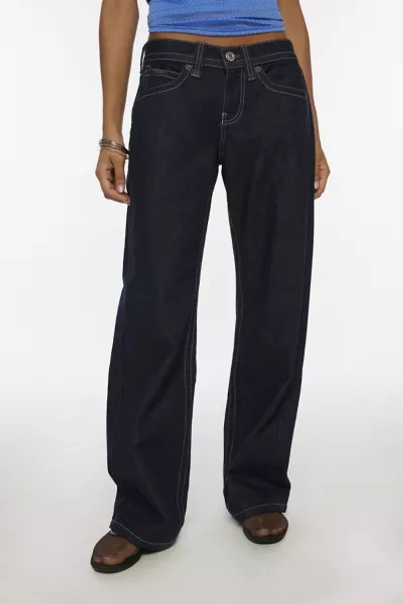 BDG Kayla Low-Rise Jean