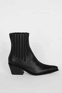 Intentionally Blank Hillary Heeled Ankle Boot