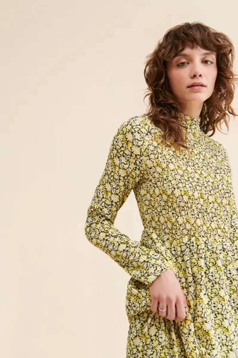 Ghospell Mari Floral Shirring Dress