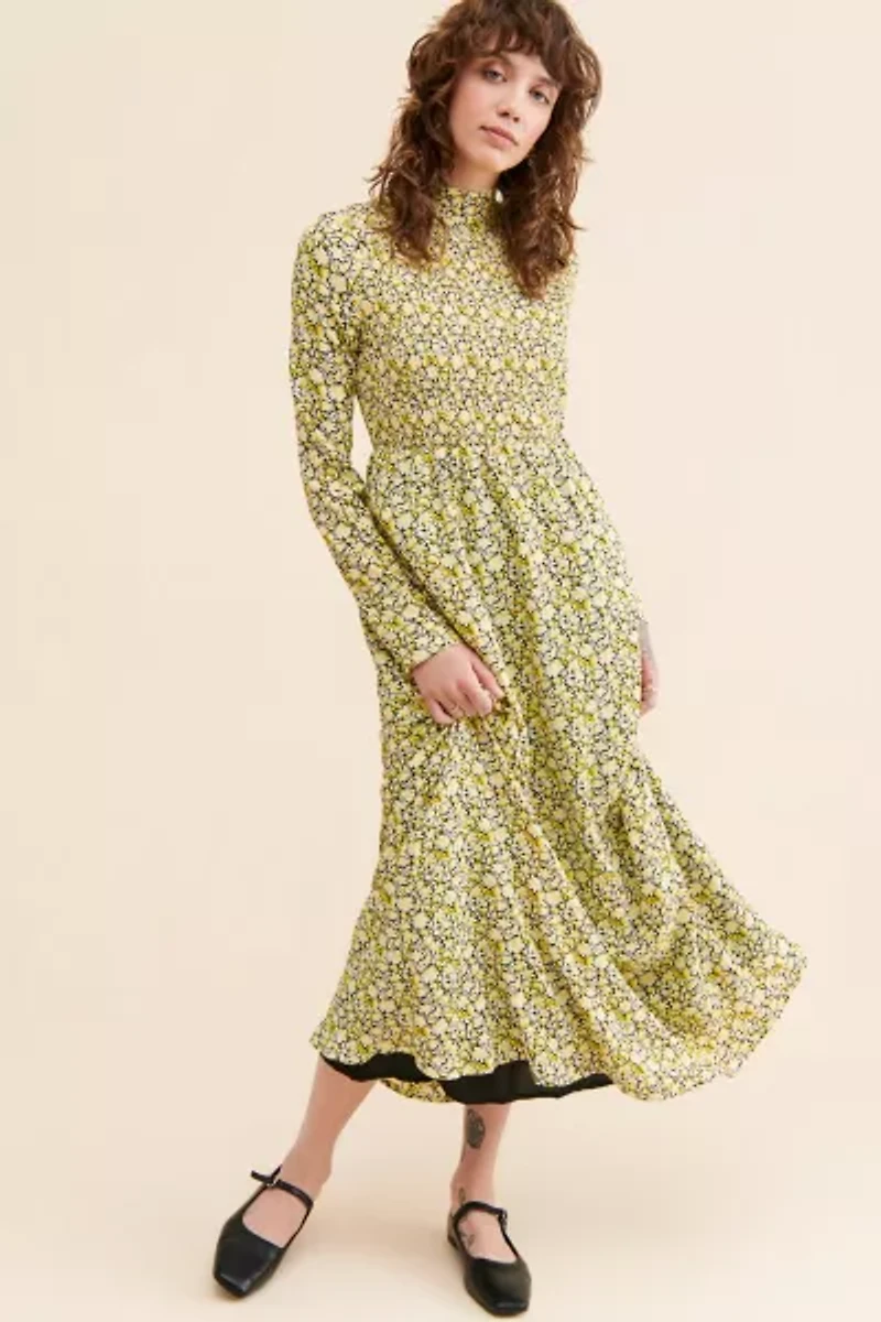 Ghospell Mari Floral Shirring Dress