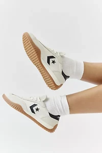 Converse Women's Run Star Trainer Sneaker