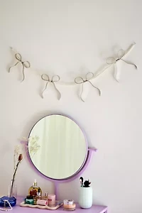 Eloise Pearl & Bow Banner