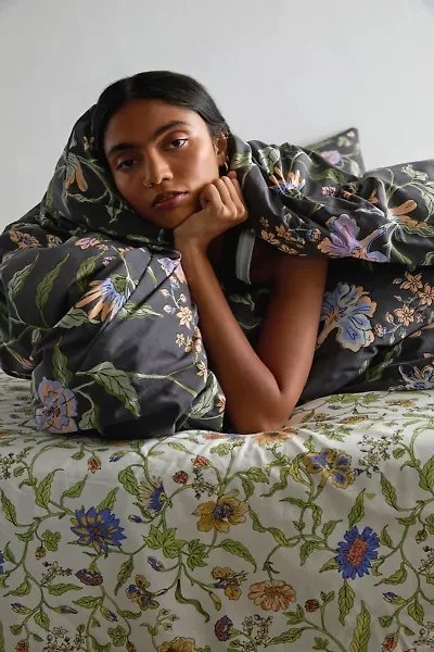 Ella Vine Floral Pattern Duvet Cover Set