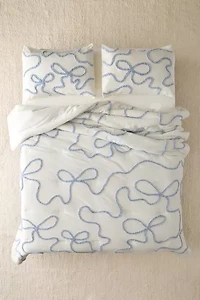Wild Bows Tufted Comforter