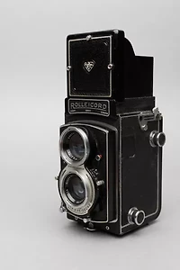 Acme Camera Co. Vintage Rollei Rolleicord TLR Film Camera