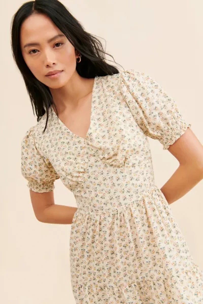 Daisy Street Tiered Cutout Midi Dress