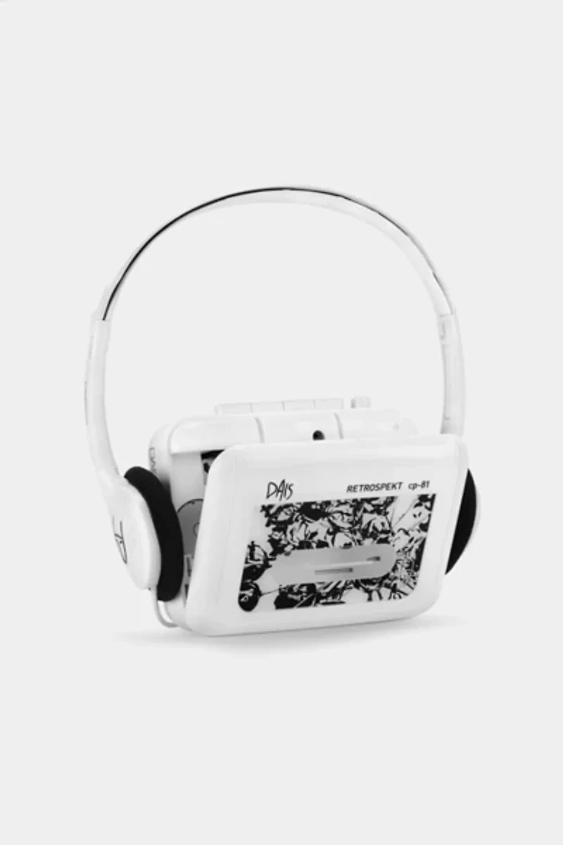 Dais x Retrospekt CP-81 Portable Cassette Player