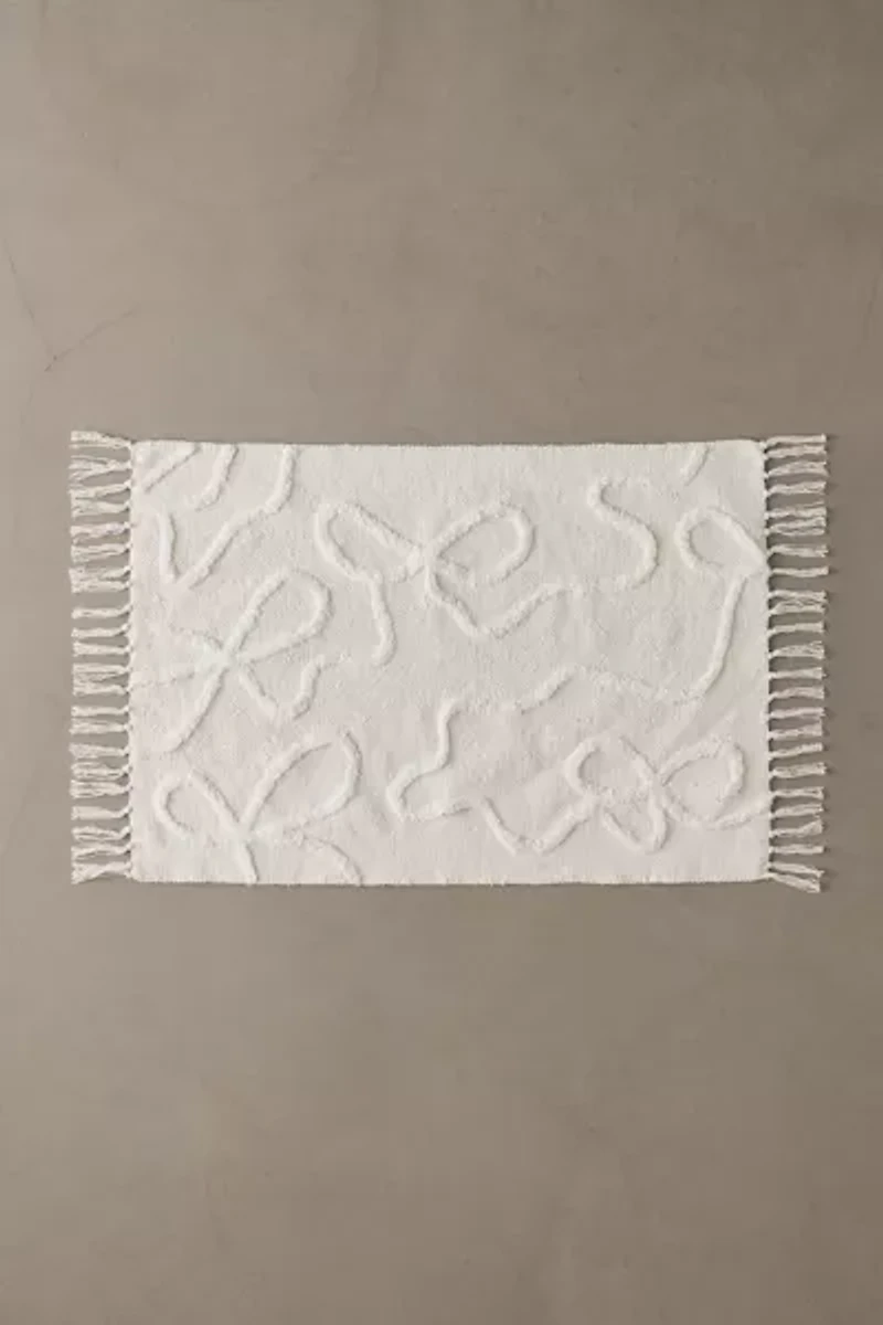 Wild Bows Hilo Tufted Rug