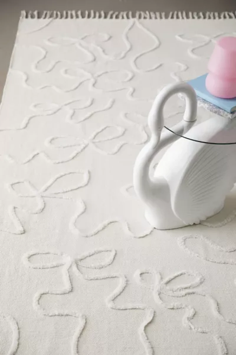 Wild Bows Hilo Tufted Rug