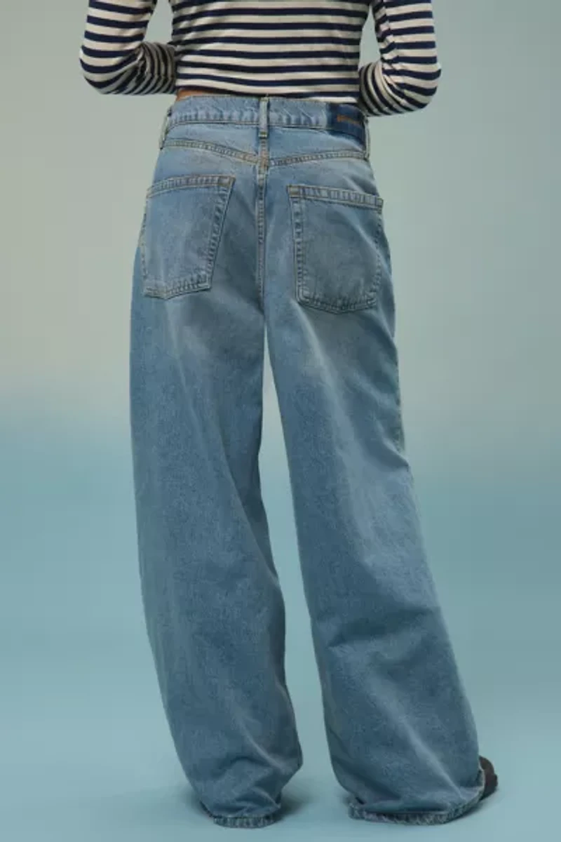 BDG Anika Ultra-Wide Leg Column Jean