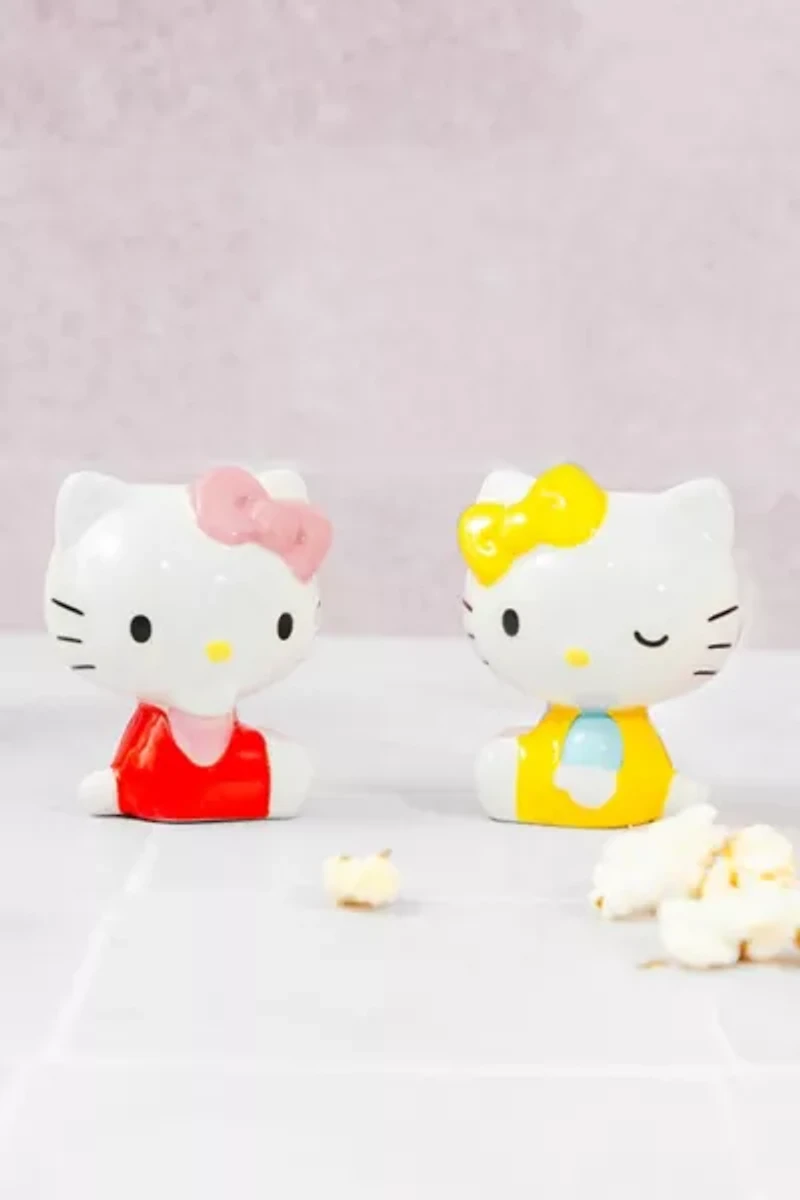 Sanrio Hello Kitty & Mimmy Salt & Pepper Shaker Set