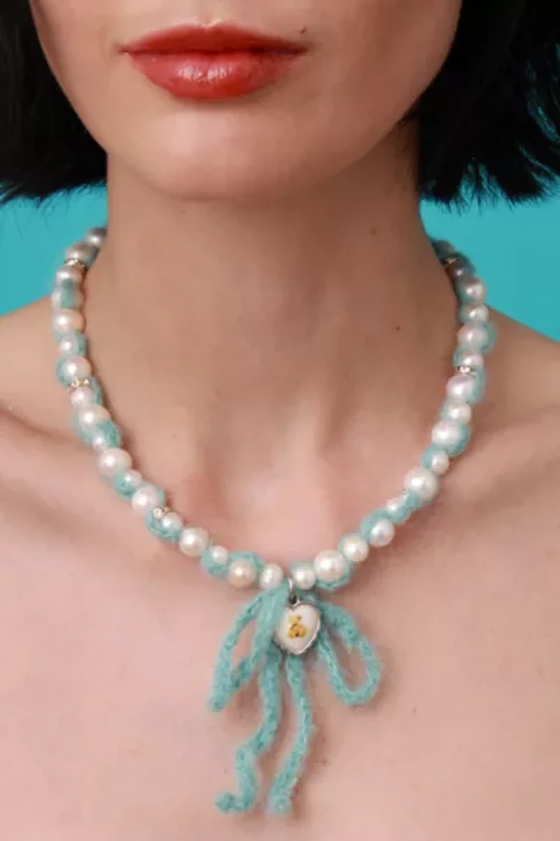 Velvet Luna Crochet Blue Cashmere Pearls Necklace