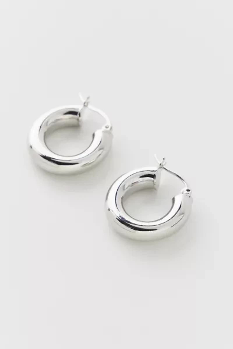 Essential Medium Tube Hoop Earring