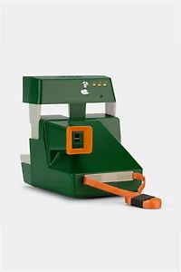 Polaroid 600 Peanuts Beagle Scouts Instant Film Camera
