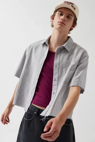 UO Stripe Pattern Cutoff Oxford Shirt