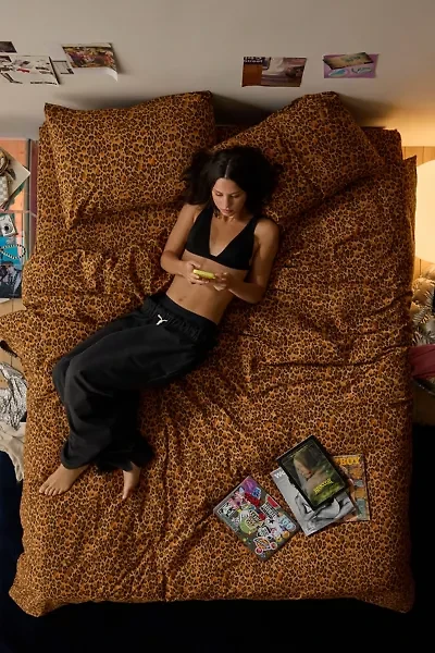 Dolores Leopard Core Duvet Cover Set