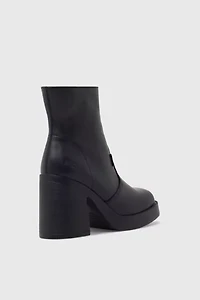 ROC Invito Leather Platform Ankle Boot