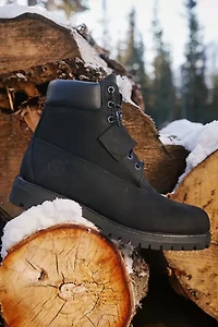 Timberland Women's Premium 6-Inch Lace-Up Waterproof Boot