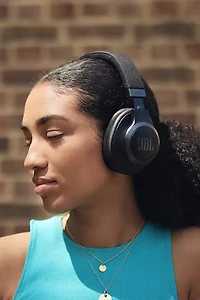 JBL Live 770NC Wireless Over-Ear Adaptive Noise Canceling Headphones