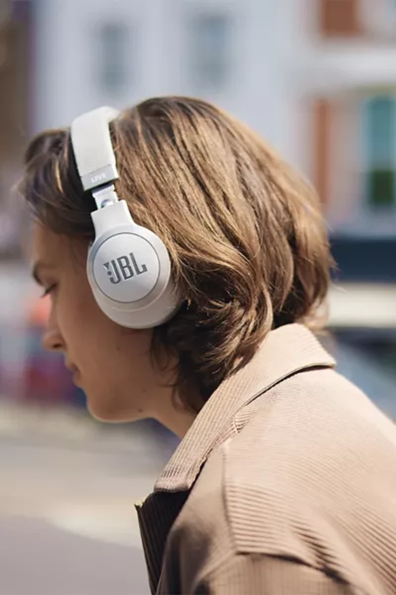 JBL Live 770NC Wireless Over-Ear Adaptive Noise Canceling Headphones