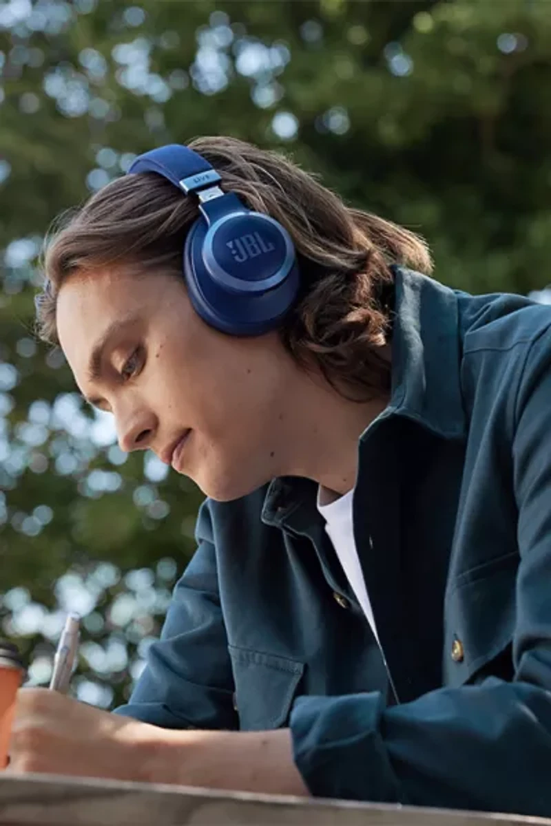 JBL Live 770NC Wireless Over-Ear Adaptive Noise Canceling Headphones
