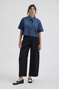 WILDFANG UO Exclusive Essential Cropped Short Sleeve Shirt