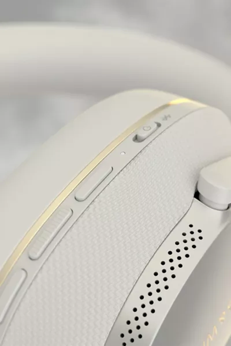 Bowers & Wilkins Px7 S2e Bluetooth Noise Canceling Headphones
