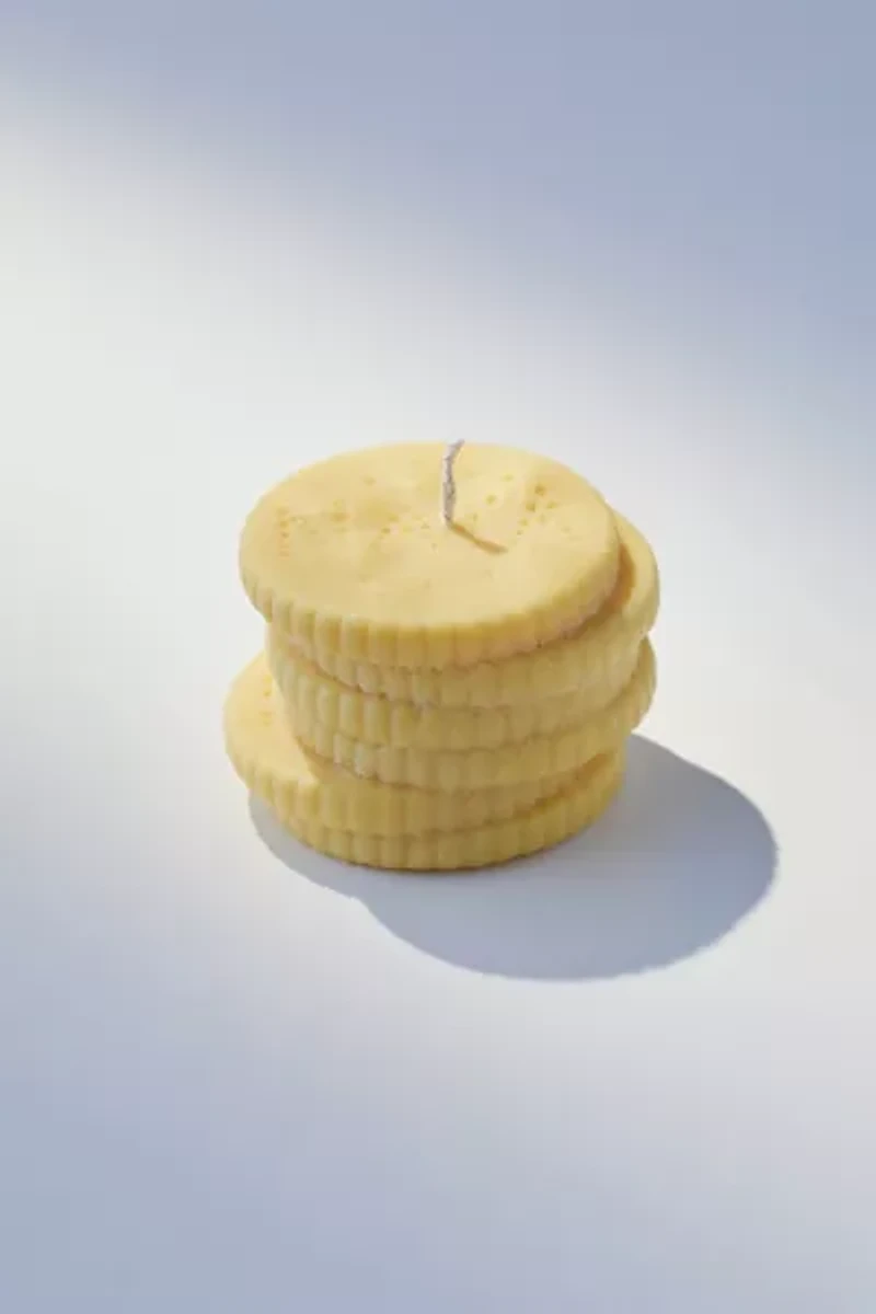 Nata Concept Store Cheese Cracker Shaped Candle