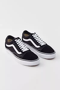 Vans Women's Old Skool Sneaker
