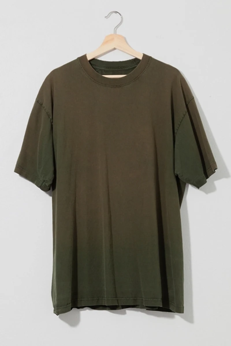 Vintage Y2K Distressed Sun Faded Green Heavy Duty Cotton T-Shirt