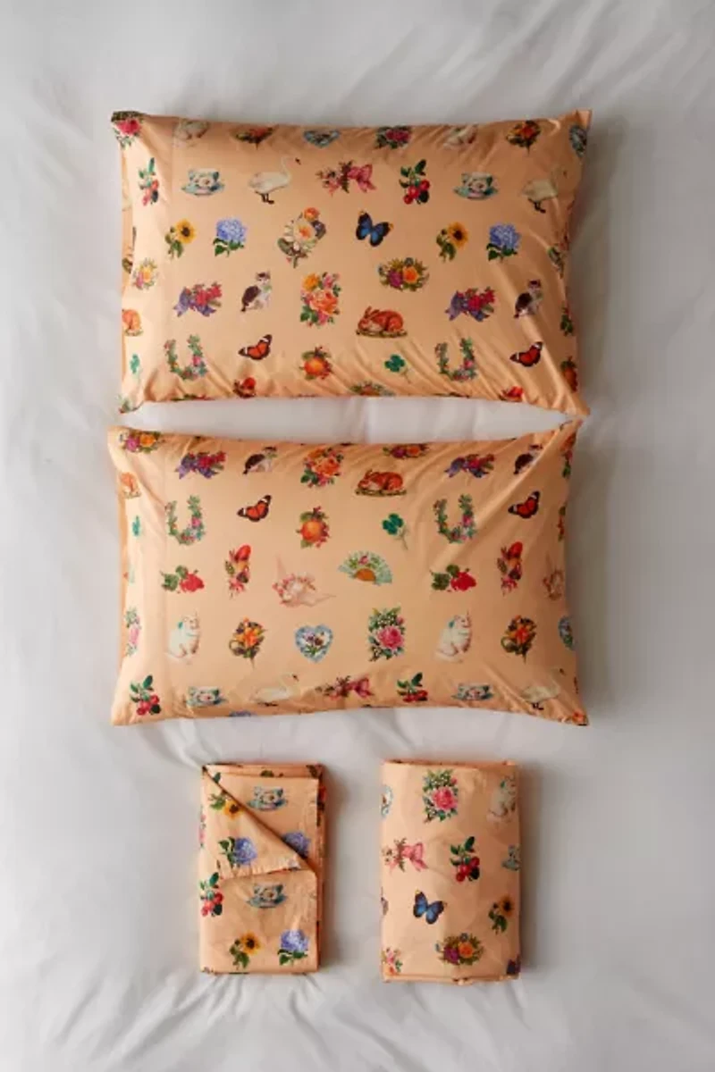 Vicki Collage Core Sheet Set