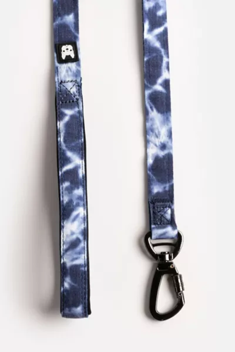 Silver Paw Poplin Dog Leash